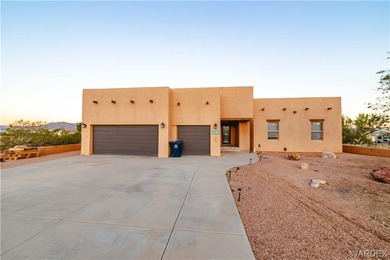 This HOME has majestic panoramic views of the Cerbat, Hualapai on Valle Vista Golf Course in Arizona - for sale on GolfHomes.com, golf home, golf lot