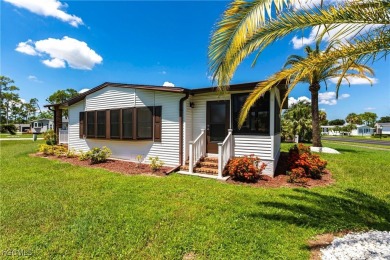 Nicely keep home in Pine Lakes Country Club with Golf Course and on Pine Lakes Country Club in Florida - for sale on GolfHomes.com, golf home, golf lot