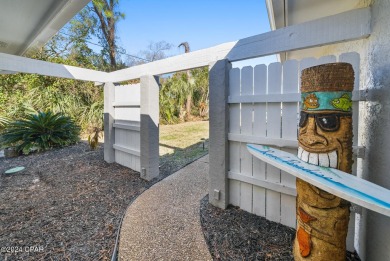 This beautifully updated 3-bedroom, 2-bathroom home is just a on Signal Hill Golf Course, Inc. in Florida - for sale on GolfHomes.com, golf home, golf lot