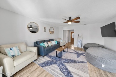This beautifully updated 3-bedroom, 2-bathroom home is just a on Signal Hill Golf Course, Inc. in Florida - for sale on GolfHomes.com, golf home, golf lot