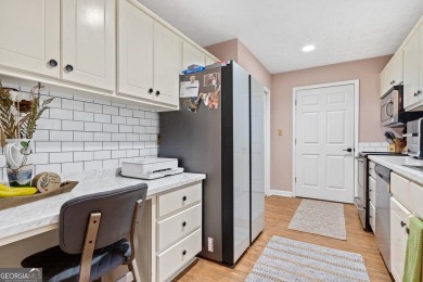 Welcome home to 11 Kingbird Ct-a beautifully updated 3 bed, 2 on Turtle Cove Golf Course in Georgia - for sale on GolfHomes.com, golf home, golf lot