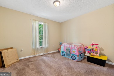 Welcome home to 11 Kingbird Ct-a beautifully updated 3 bed, 2 on Turtle Cove Golf Course in Georgia - for sale on GolfHomes.com, golf home, golf lot