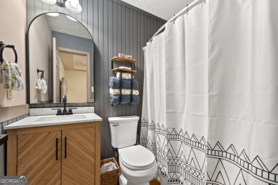 Welcome home to 11 Kingbird Ct-a beautifully updated 3 bed, 2 on Turtle Cove Golf Course in Georgia - for sale on GolfHomes.com, golf home, golf lot
