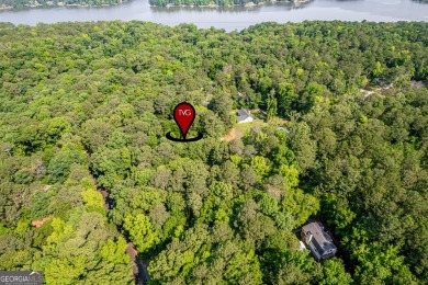 Welcome home to 11 Kingbird Ct-a beautifully updated 3 bed, 2 on Turtle Cove Golf Course in Georgia - for sale on GolfHomes.com, golf home, golf lot