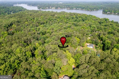 Welcome home to 11 Kingbird Ct-a beautifully updated 3 bed, 2 on Turtle Cove Golf Course in Georgia - for sale on GolfHomes.com, golf home, golf lot