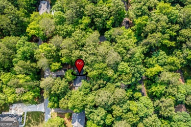 Welcome home to 11 Kingbird Ct-a beautifully updated 3 bed, 2 on Turtle Cove Golf Course in Georgia - for sale on GolfHomes.com, golf home, golf lot