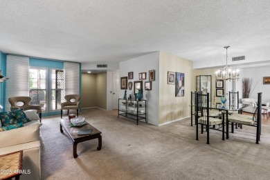 Come see this beautifully maintained 2-bedroom, 2-bath patio on Sun City-Willow Creek / Willow Brook  in Arizona - for sale on GolfHomes.com, golf home, golf lot