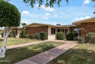 Come see this beautifully maintained 2-bedroom, 2-bath patio on Sun City-Willow Creek / Willow Brook  in Arizona - for sale on GolfHomes.com, golf home, golf lot