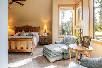 Experience refined golf course living in this beautifully on  in Oregon - for sale on GolfHomes.com, golf home, golf lot