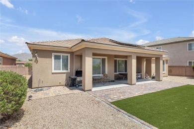 Beautiful much sought after 1 story home in Silverstone Ranch on Silverstone Golf Club in Nevada - for sale on GolfHomes.com, golf home, golf lot