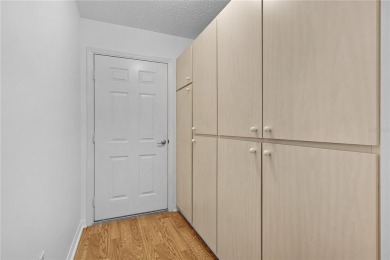 NEW LISTING!!!  Welcome to this Extended *HOLLY MODEL* in SPRUCE on Nancy Lopez Legacy Golf and Country Club in Florida - for sale on GolfHomes.com, golf home, golf lot
