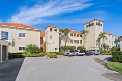 Rarely on the market 3 bedroom, 3 bath condo updated and ready on Oak Harbor Country Club in Florida - for sale on GolfHomes.com, golf home, golf lot