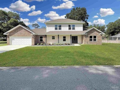 No HOA and located right on the Tanglewood Golf Course! This on Tanglewood Golf Club in Florida - for sale on GolfHomes.com, golf home, golf lot