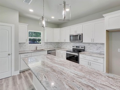 No HOA and located right on the Tanglewood Golf Course! This on Tanglewood Golf Club in Florida - for sale on GolfHomes.com, golf home, golf lot