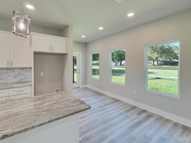 No HOA and located right on the Tanglewood Golf Course! This on Tanglewood Golf Club in Florida - for sale on GolfHomes.com, golf home, golf lot