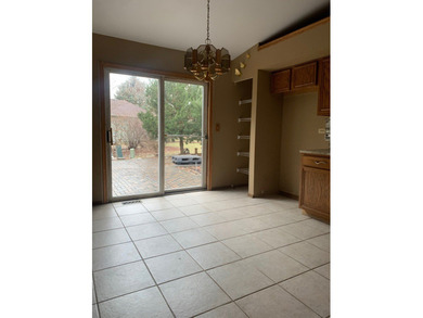 Welcome home to this spacious ranch nestled in the desirable on Orchard Valley Golf Course in Illinois - for sale on GolfHomes.com, golf home, golf lot