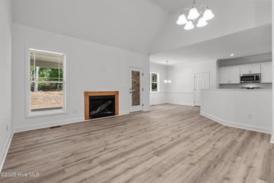 SELLER OFFERING up to $15K CONCESSION to be used at buyer's on Beacon Ridge Golf and Country Club in North Carolina - for sale on GolfHomes.com, golf home, golf lot