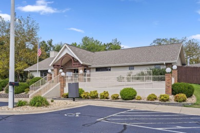Looking for a getaway that feels like a vacation every day? This on Thousand Hills Golf Resort in Missouri - for sale on GolfHomes.com, golf home, golf lot