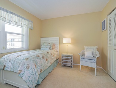 Elegantly updated 2/2 (B Unit) in Vista Royale. Enjoy the on The American Golf Club in Florida - for sale on GolfHomes.com, golf home, golf lot