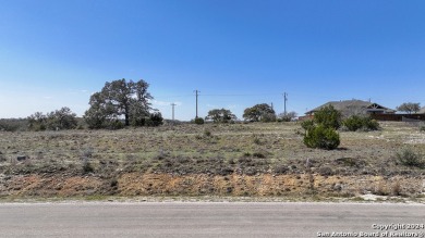 *THIS IS A DOUBLE LOT WITH BURIED UTILITIES* Welcome to Rockin' on Vaaler Creek Golf Club in Texas - for sale on GolfHomes.com, golf home, golf lot