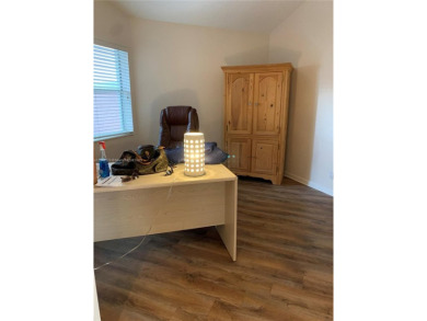 NEW TO THE MARKET 3/2 PONDVIEW HOME IN PRESTIGIOUS CANTERBURY on PGA National Golf Club in Florida - for sale on GolfHomes.com, golf home, golf lot