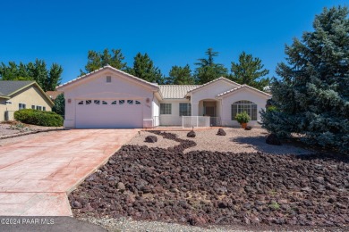 Wonderful Southwest style home! Step inside this Southwest on Prescott Golf and Country Club in Arizona - for sale on GolfHomes.com, golf home, golf lot