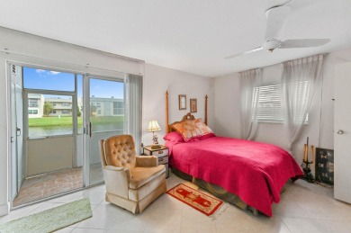 Exuding timeless appeal, this one-bedroom, first-floor on Kings Point Golf -Flanders Way in Florida - for sale on GolfHomes.com, golf home, golf lot