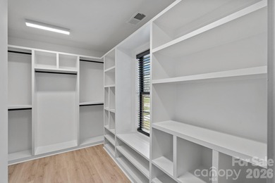 Welcome to one of the most exceptional homes in Birkdale! This on Birkdale Golf Club in North Carolina - for sale on GolfHomes.com, golf home, golf lot