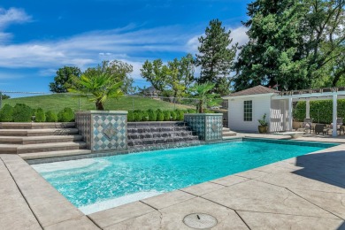 Welcome to one of the premier properties on the Rogue Valley on Rogue Valley Country Club in Oregon - for sale on GolfHomes.com, golf home, golf lot