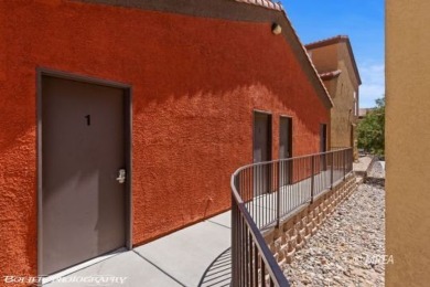 CHARMING TURNKEY CONDO!! This beautifully updated and fully on The Oasis Golf Club in Nevada - for sale on GolfHomes.com, golf home, golf lot