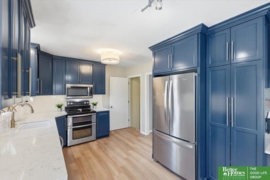 Martin Gray, M: , Marty.gray,   - End-unit townhome style condo on Oak Hills Country Club in Nebraska - for sale on GolfHomes.com, golf home, golf lot