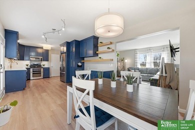 Martin Gray, M: , Marty.gray,   - End-unit townhome style condo on Oak Hills Country Club in Nebraska - for sale on GolfHomes.com, golf home, golf lot