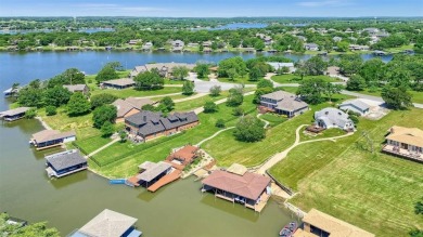 Unique lakefront home with nice updates, two bedrooms and  2 on Lake Kiowa Golf Course in Texas - for sale on GolfHomes.com, golf home, golf lot