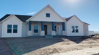 2021 Parade of Home People Choice Winner Floor Plan - Aspen on Sand Creek Golf Course in Idaho - for sale on GolfHomes.com, golf home, golf lot