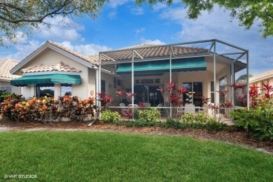 TAKE A SECOND LOOK!NEW ROOF & GUTTERS FEB. 2025! NEW SS OVEN on PGA Golf Club in PGA Village in Florida - for sale on GolfHomes.com, golf home, golf lot
