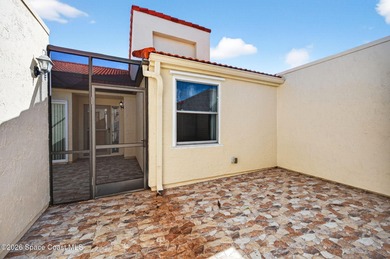 Beautifully maintained ONE-Story villa in the heart of Suntree! on Suntree Country Club in Florida - for sale on GolfHomes.com, golf home, golf lot