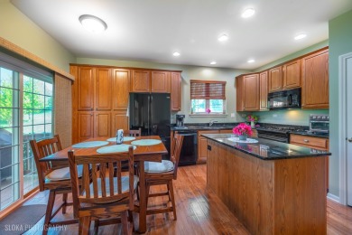 Impeccably cared for end-unit townhome nestled in the highly on Bowes Creek Country Club in Illinois - for sale on GolfHomes.com, golf home, golf lot