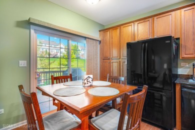 Impeccably cared for end-unit townhome nestled in the highly on Bowes Creek Country Club in Illinois - for sale on GolfHomes.com, golf home, golf lot