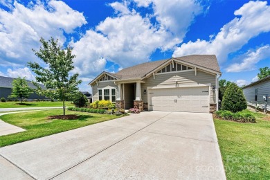 Beautifully maintained 4-bedroom, 3.5-bath detached home nestled on Verdict Ridge Golf and Country Club in North Carolina - for sale on GolfHomes.com, golf home, golf lot