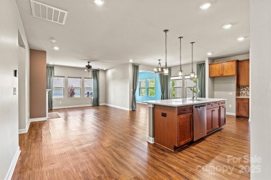 Beautifully maintained 4-bedroom, 3.5-bath detached home nestled on Verdict Ridge Golf and Country Club in North Carolina - for sale on GolfHomes.com, golf home, golf lot