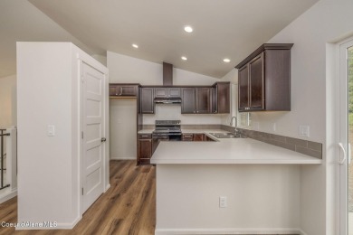 Spacious and Move-In Ready New Construction Home in Sought-After on Stoneridge Golf Club in Idaho - for sale on GolfHomes.com, golf home, golf lot
