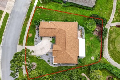Three Bedroom, two bath Country Club living in beautiful Mount on Country Club of Mount Dora in Florida - for sale on GolfHomes.com, golf home, golf lot