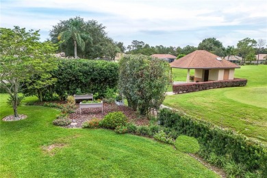 Three Bedroom, two bath Country Club living in beautiful Mount on Country Club of Mount Dora in Florida - for sale on GolfHomes.com, golf home, golf lot