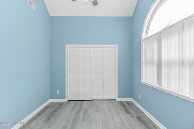 If you've been looking for a nice home in a cul de sac, located on Brunswick Plantation and Golf Resorts in North Carolina - for sale on GolfHomes.com, golf home, golf lot