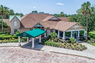 Three Bedroom, two bath Country Club living in beautiful Mount on Country Club of Mount Dora in Florida - for sale on GolfHomes.com, golf home, golf lot