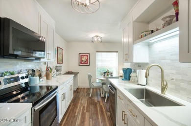 Beautiful fully renovated townhouse in a prime Scottsdale on Scottsdale Silverado Golf Club in Arizona - for sale on GolfHomes.com, golf home, golf lot