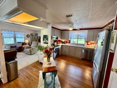 Home is located in Water Oak Country Club Estates in Lady Lake on Water Oak Country Club Estates in Florida - for sale on GolfHomes.com, golf home, golf lot