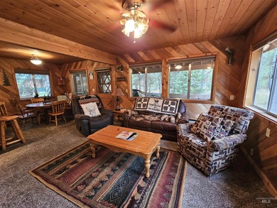 Cute as a button cabin in a great in town location! This 3 on McCall Municipal Golf Course in Idaho - for sale on GolfHomes.com, golf home, golf lot