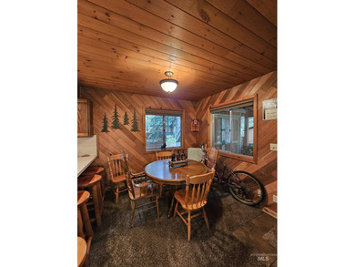 Cute as a button cabin in a great in town location! This 3 on McCall Municipal Golf Course in Idaho - for sale on GolfHomes.com, golf home, golf lot