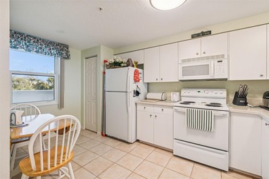 Meticulous 2/2 condo in a gorgeous Bayside setting, offering on Terra Ceia Golf and Country Club in Florida - for sale on GolfHomes.com, golf home, golf lot